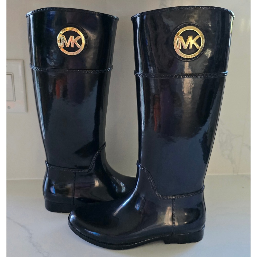Michael Kors Fulton Black Glossy Rain Boots Gold Logo Medallion Womens Size 8